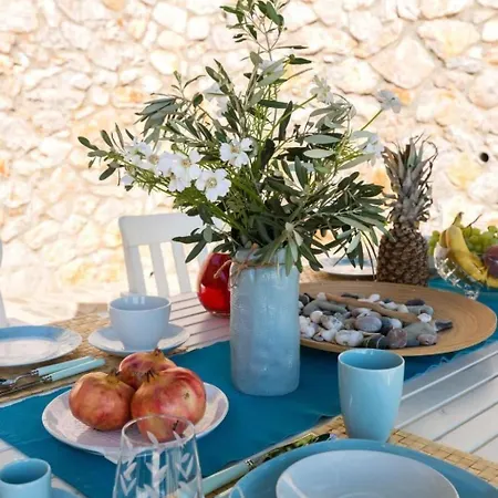 Holiday home Mahatma Gandhi By Interhome Pera Melana